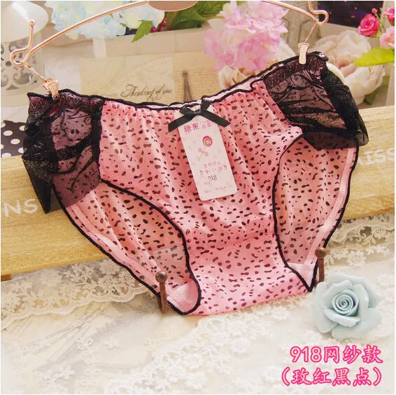 2016 Lovely Lace Sexy Sheer Women Underwear Panties Female Calcinha Underwear Women Heart Pink Floral Women's Butt Lifter Briefs