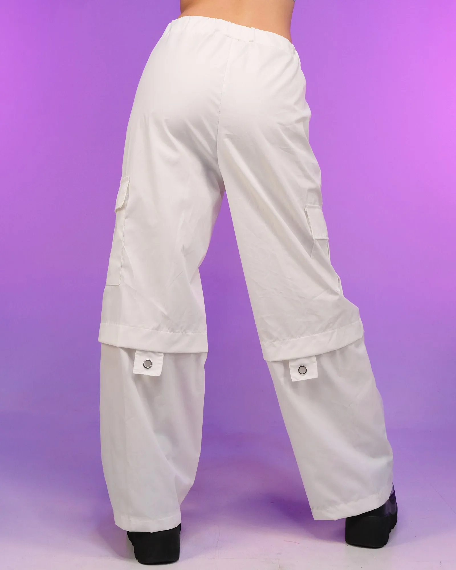 90's Baby White Oversize Cargo Pants