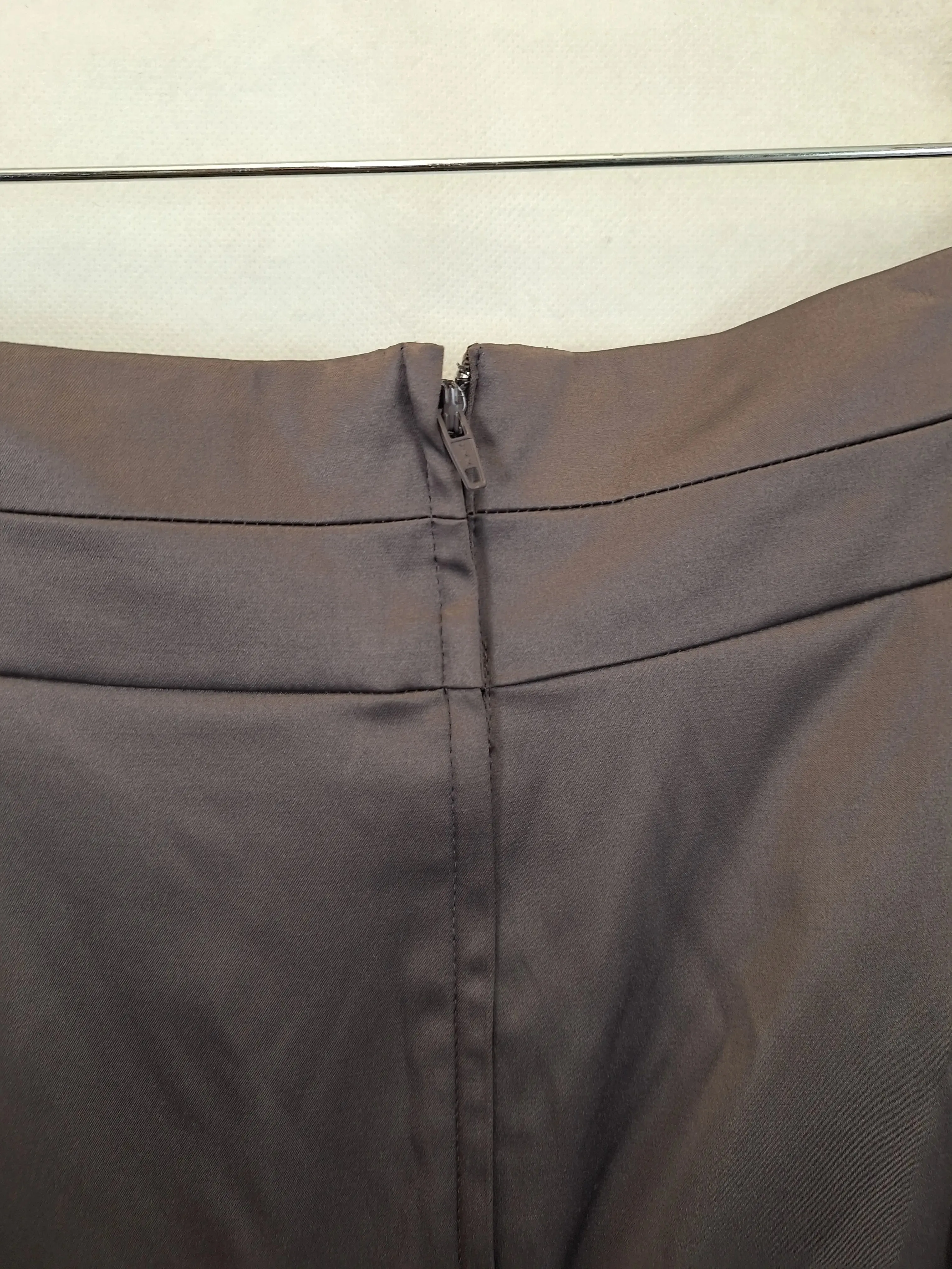 Assorted Brands Essential Satin Pleated Mini Skirt Size 12