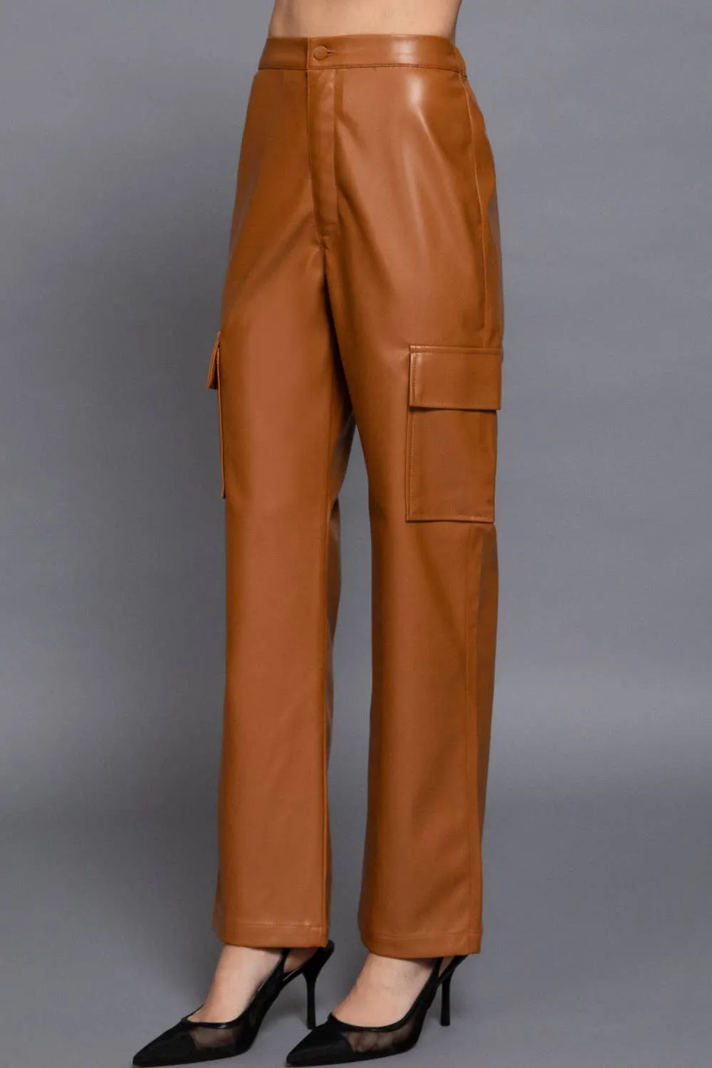 Back Elastic Band Zipper Closure Cargo Faux Leather Pants - Wine