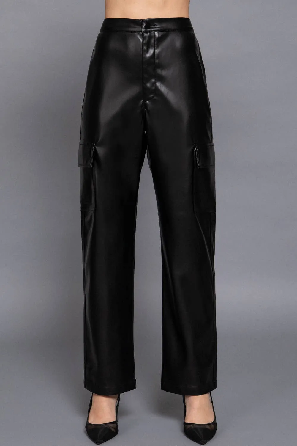 Back Elastic Band Zipper Closure Cargo Faux Leather Pants - Wine