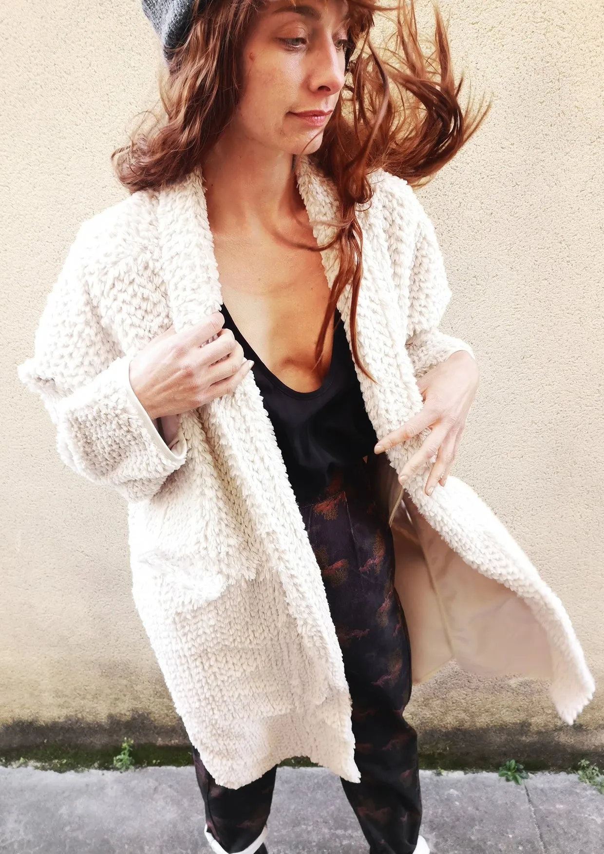 CARDIGAN - FAUX RHOMB FUR beige