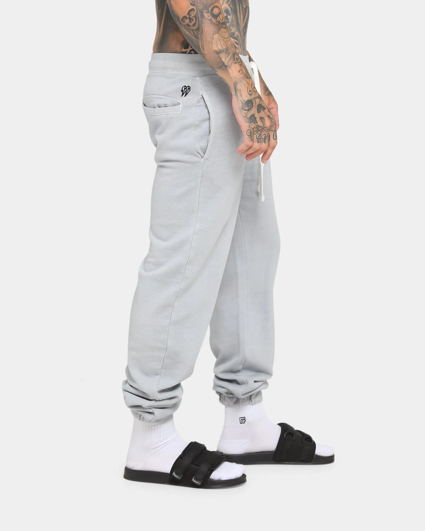 EN ES Cozy Premium Sweatpants Light Grey