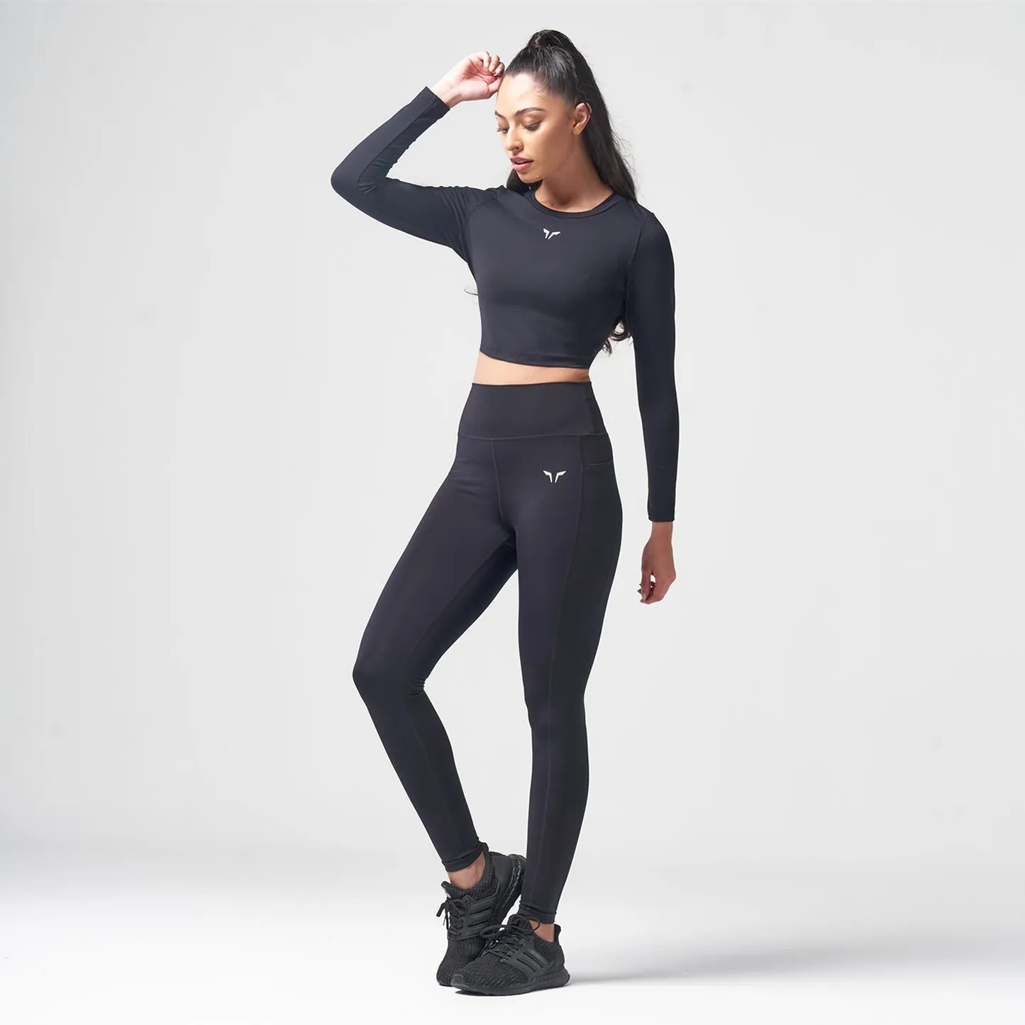 Essential Full Sleeves Crop Top - Black