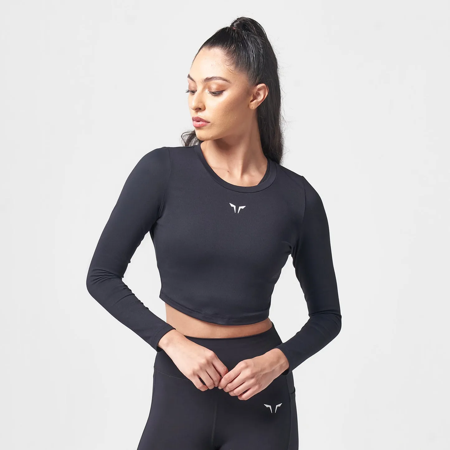 Essential Full Sleeves Crop Top - Black