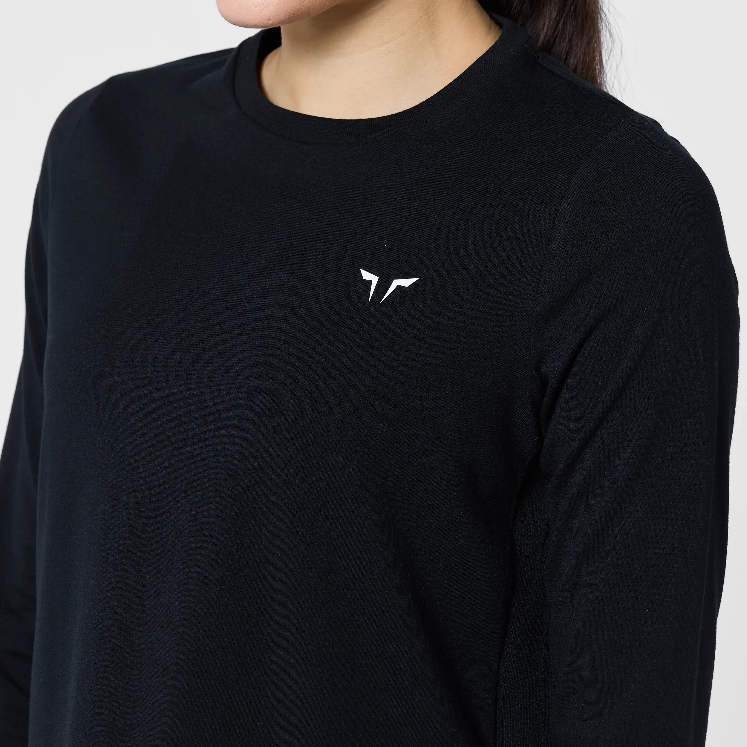 Essential Full Sleeves Tee - Black