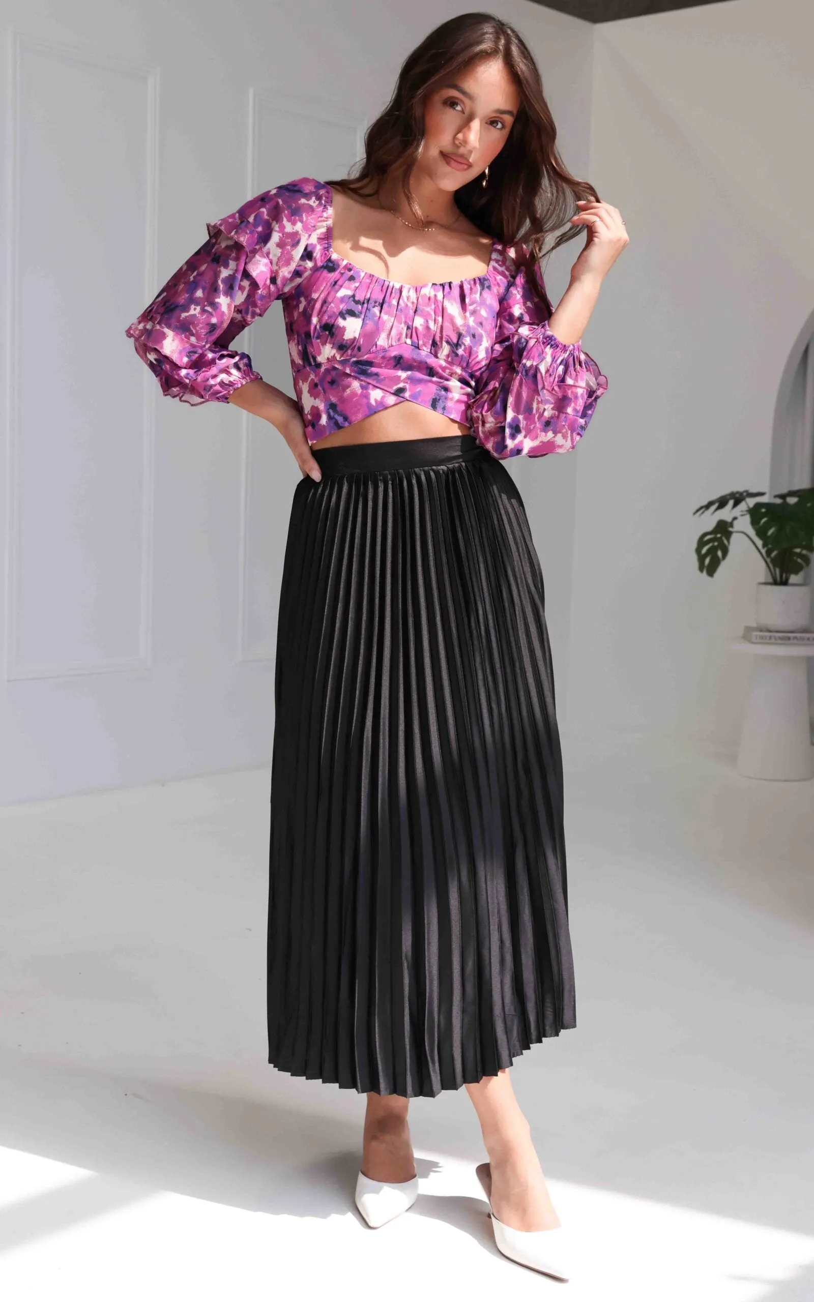 Hanna Pleated Maxi Skirt - Black