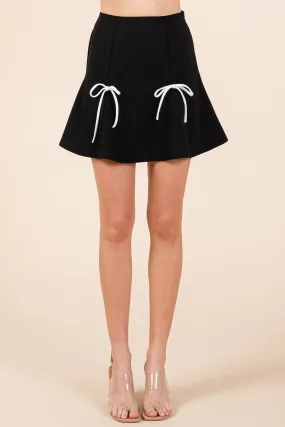 Hot Girl GeeGee Bow Pleated Mini Skirt In Black