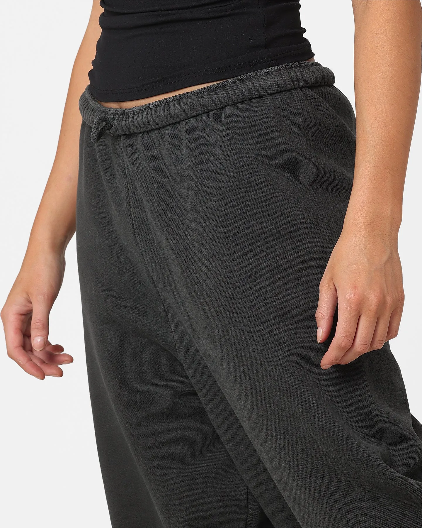 Joah Brown Women's Oversized Joggers Washed Black