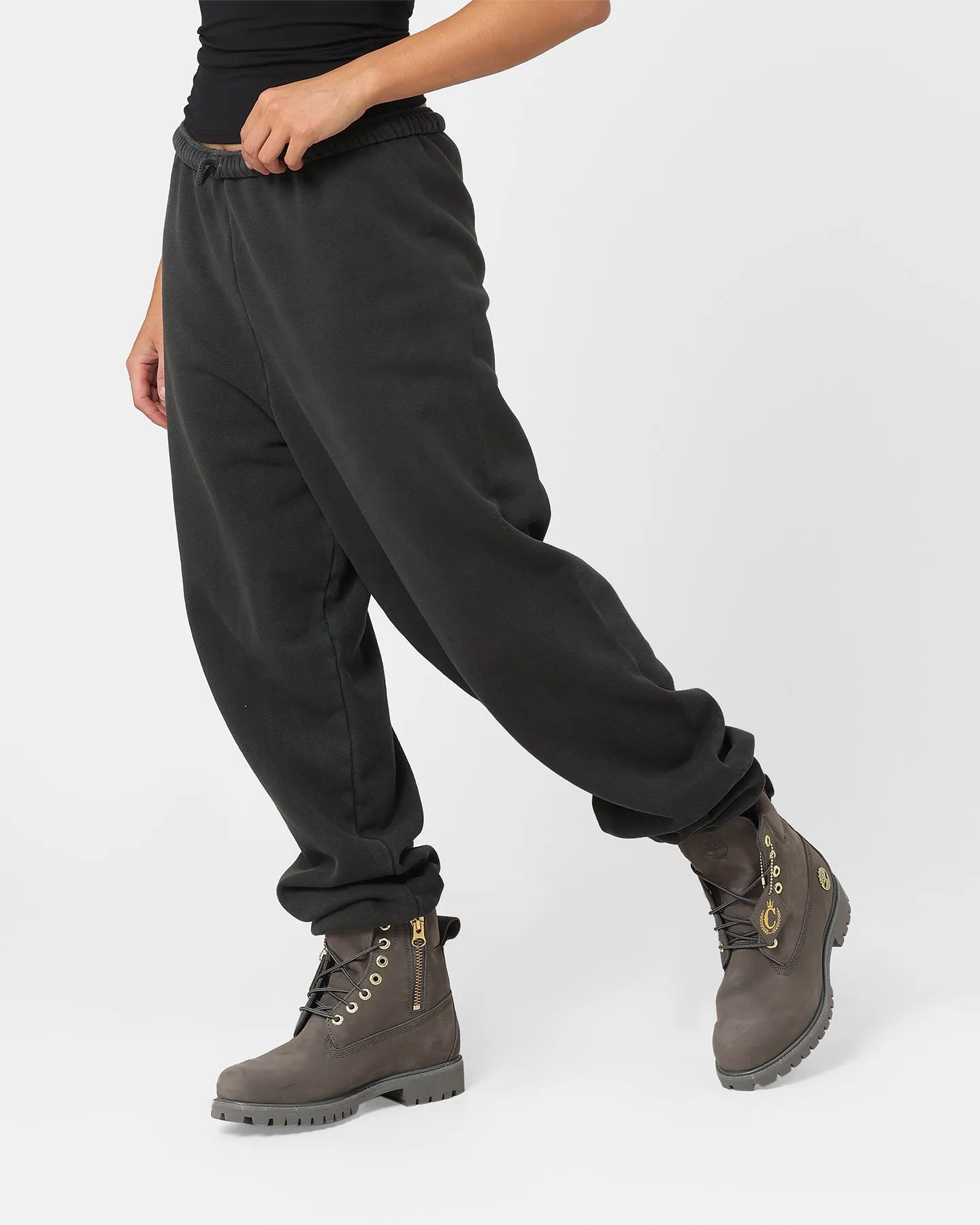 Joah Brown Women's Oversized Joggers Washed Black