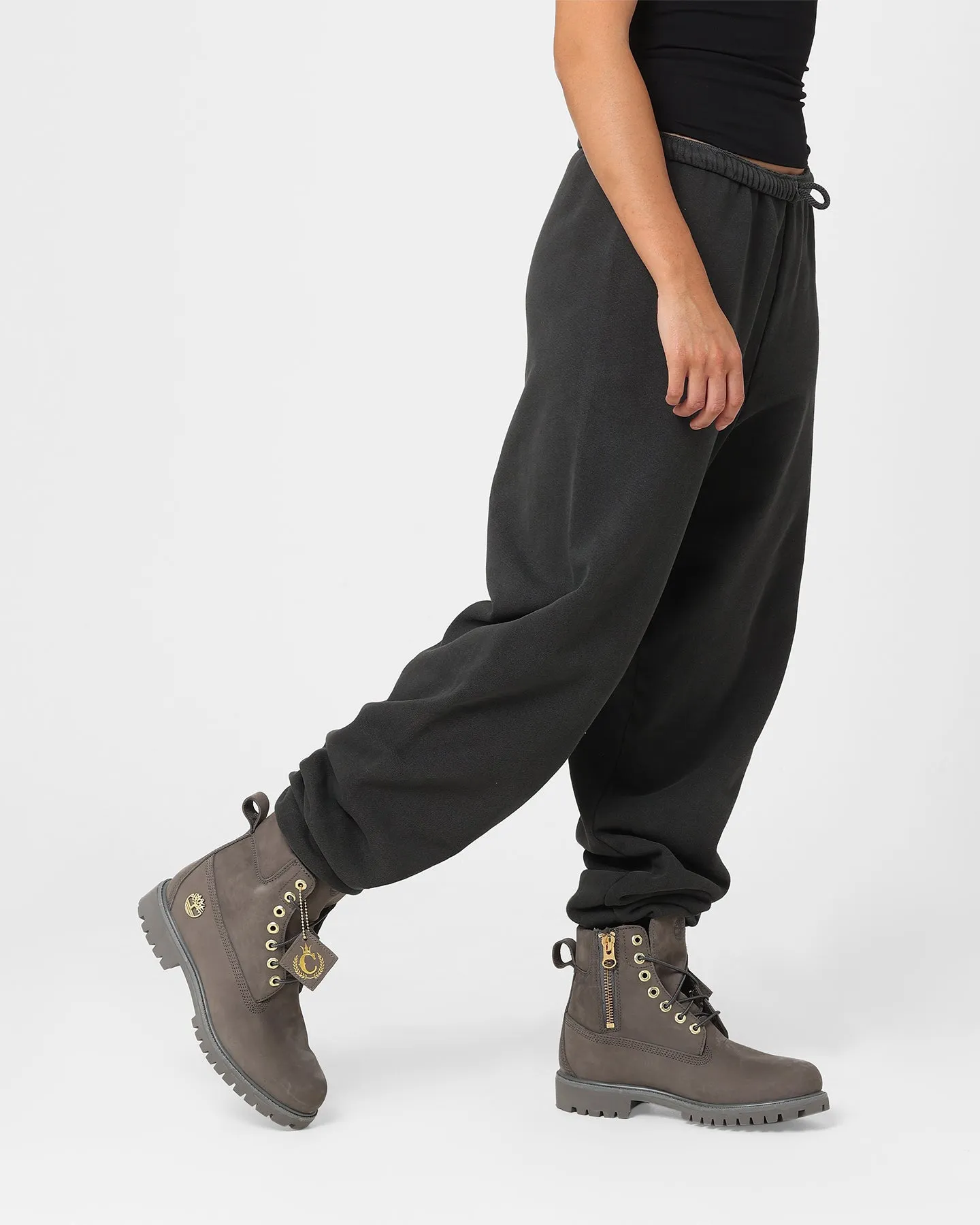 Joah Brown Women's Oversized Joggers Washed Black