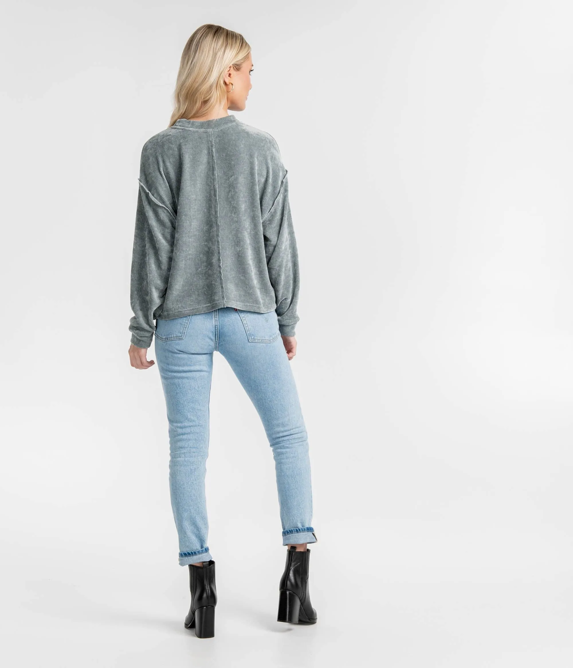 Open Knit Sweater Pullover - Silver Blue