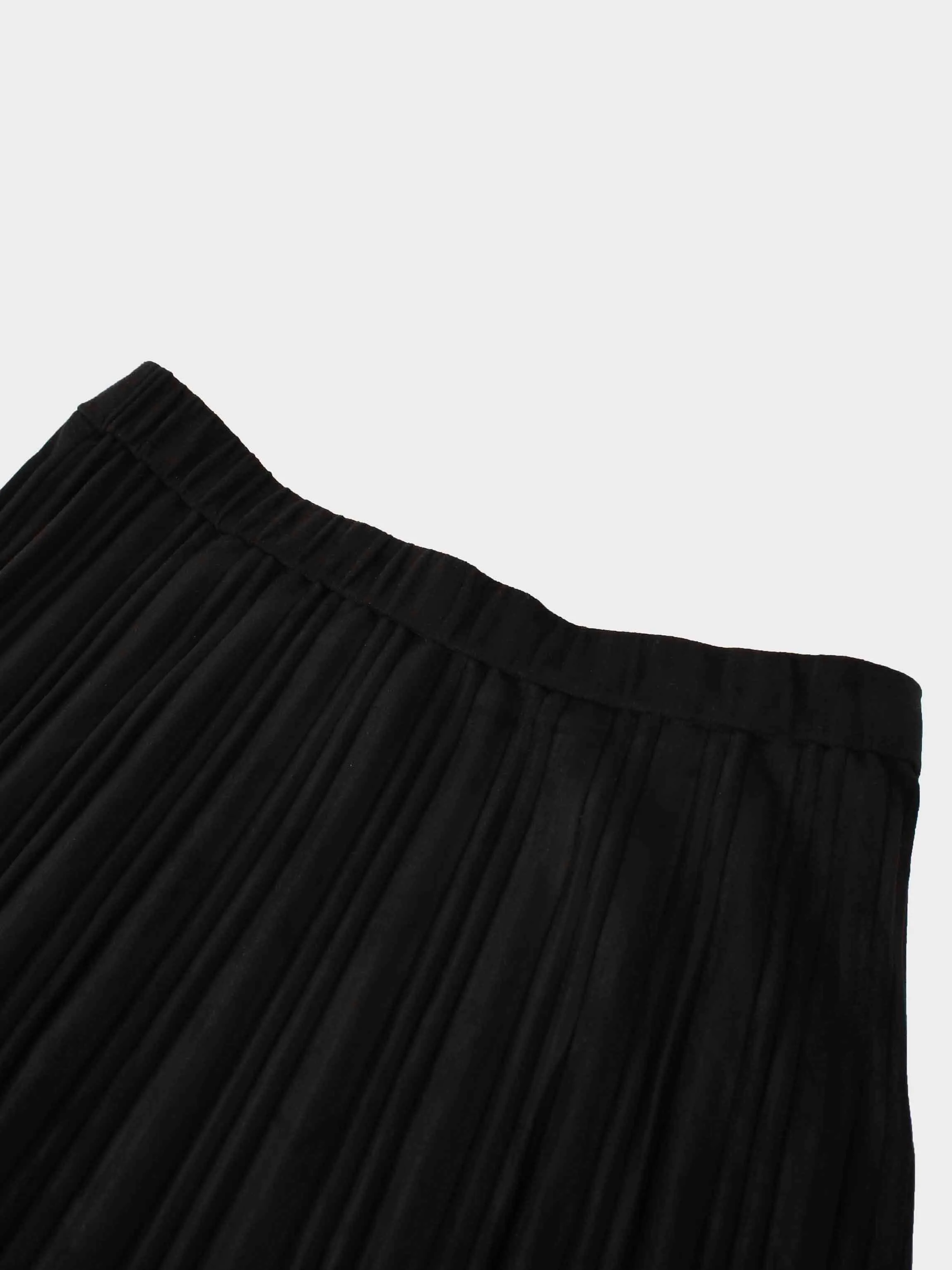 Pleated Faux Suede Skirt 37"-Black