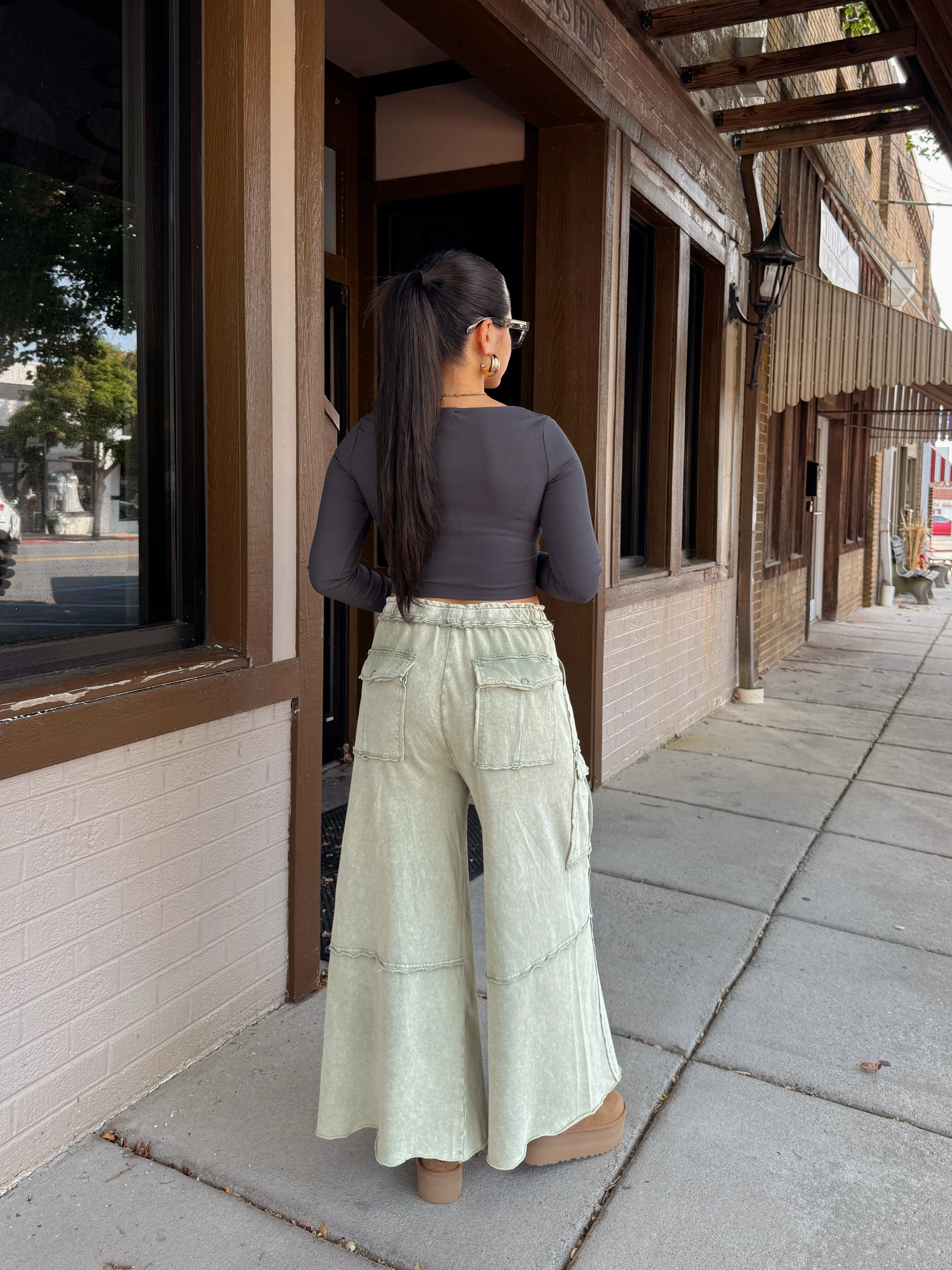 Sage Cargo Flowy Cropped Pants