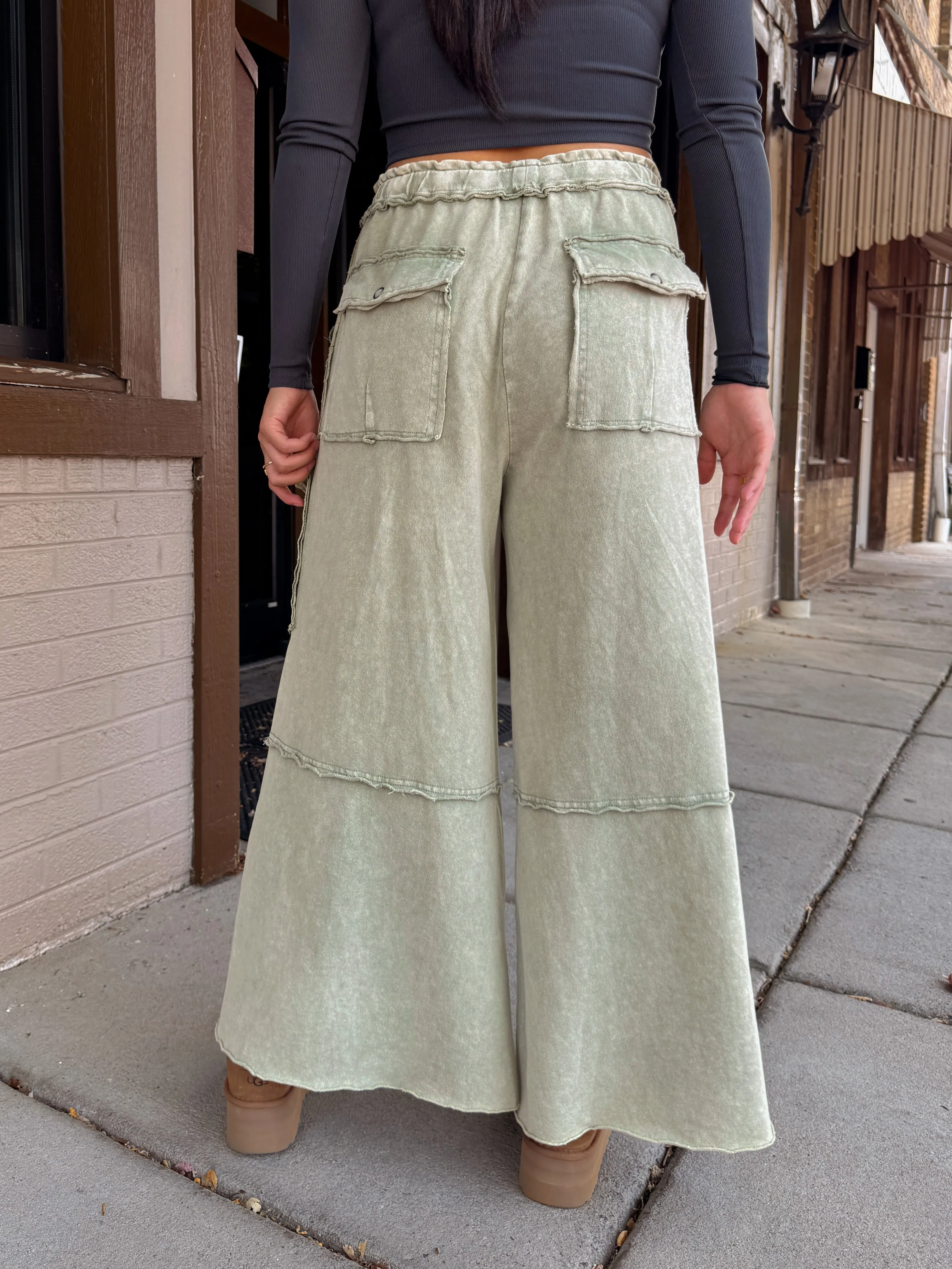 Sage Cargo Flowy Cropped Pants