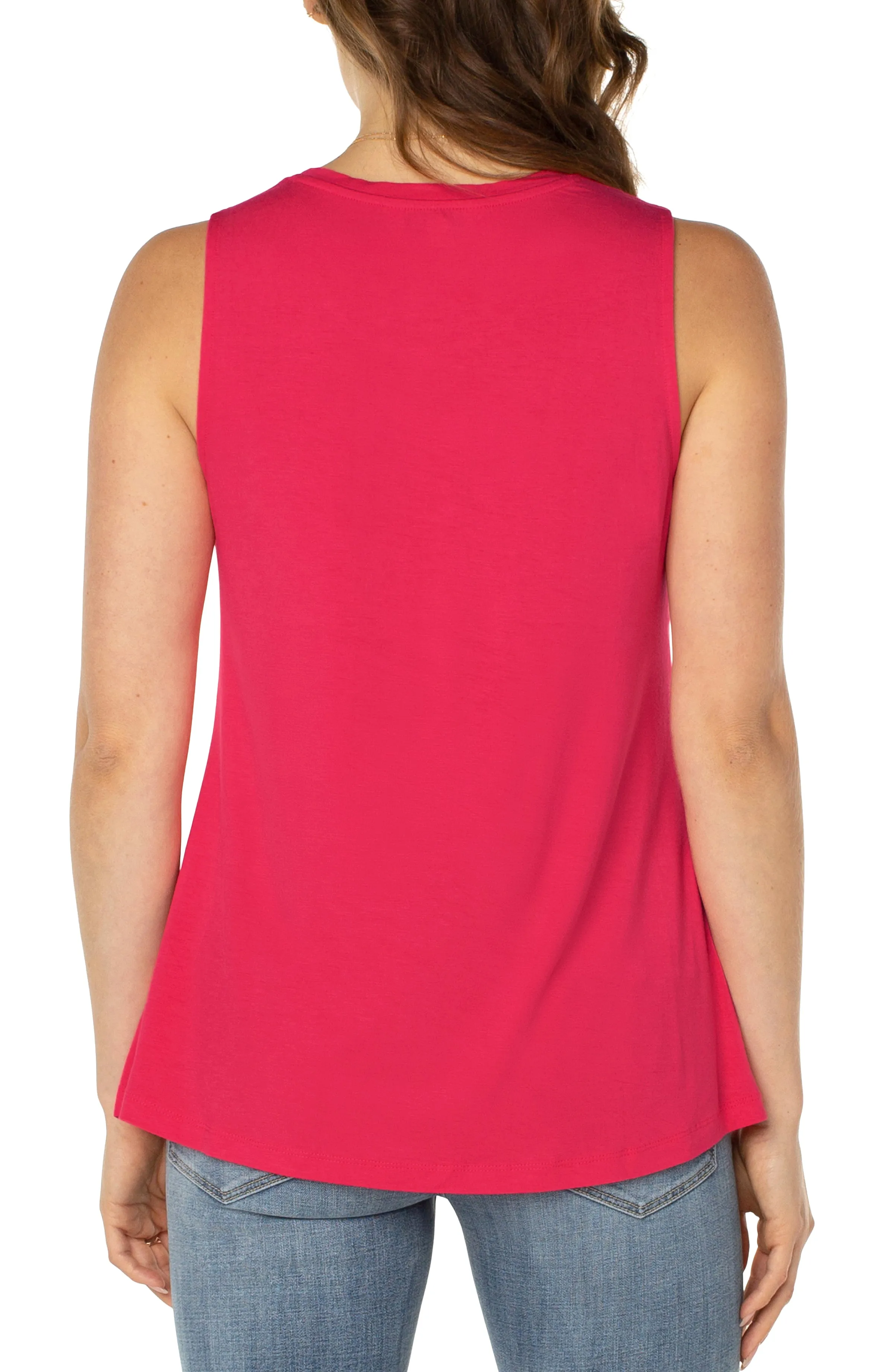 SLEEVELESS SCOOP NECK TANK