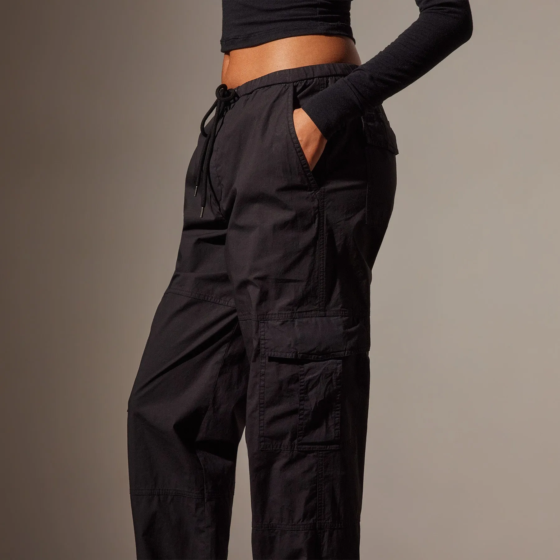 Stretch Poplin Cargo Pant - Black