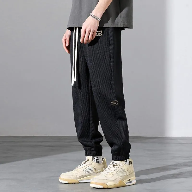 Versatile Letter Tapered Embroidery Sports Loose Fit Sweatpant