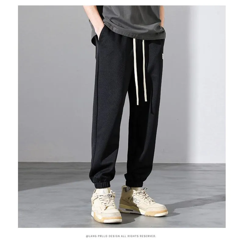 Versatile Letter Tapered Embroidery Sports Loose Fit Sweatpant