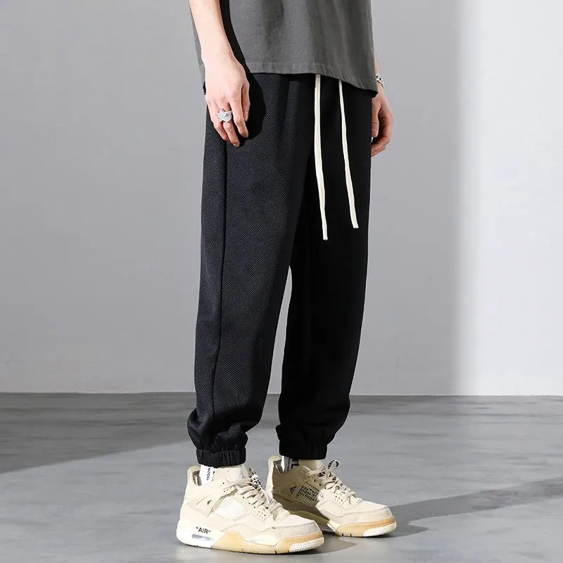 Versatile Letter Tapered Embroidery Sports Loose Fit Sweatpant