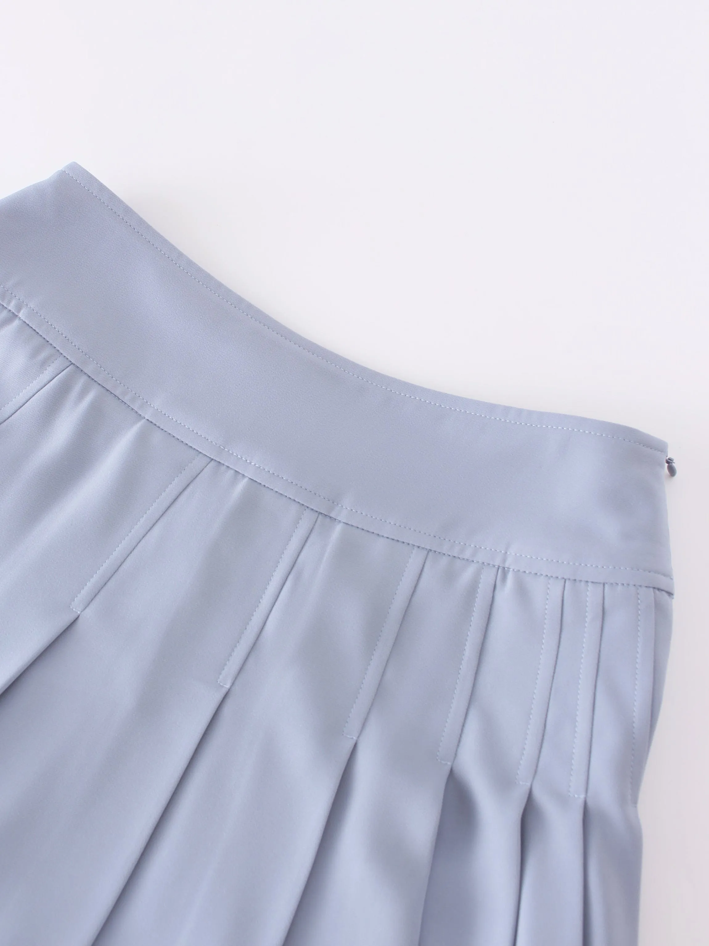 Yolk Pleated Skirt 37"-Grey Blue