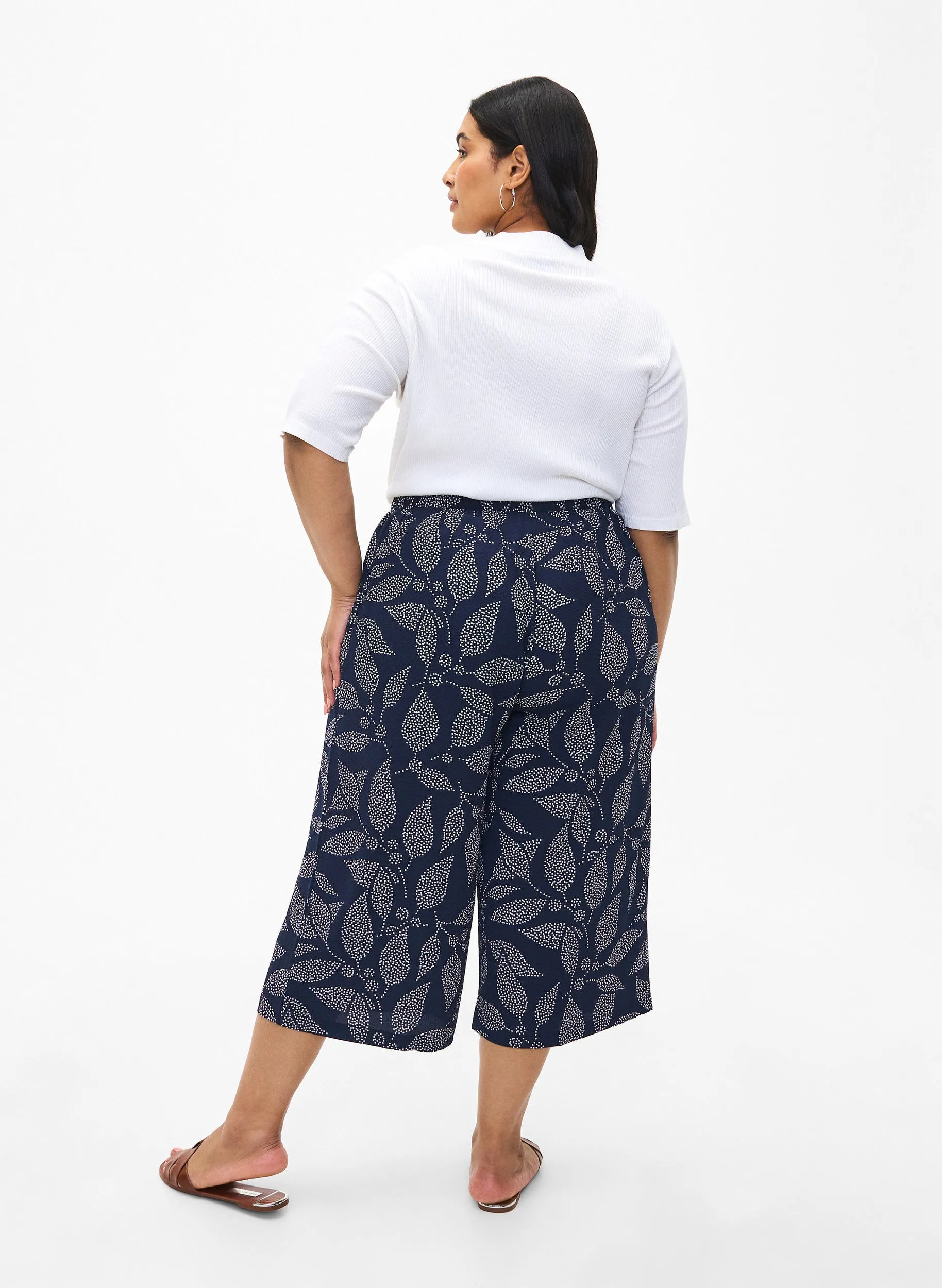 Zizzi Leaf Print Culottes in Navy